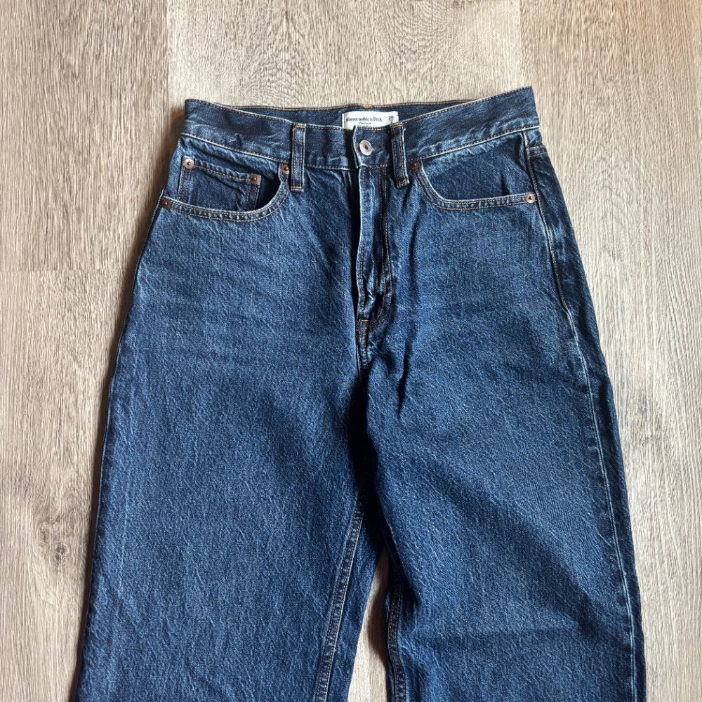 Abercrombie High Rise Loose Wide Leg Jean Dark Marble Color Wash size 26 - Picture 14 of 15